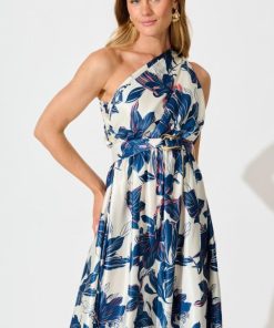 Newr.shop0e4aac8b81 2