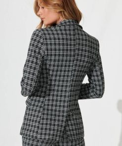 Newr.shop2f63b502d8 3