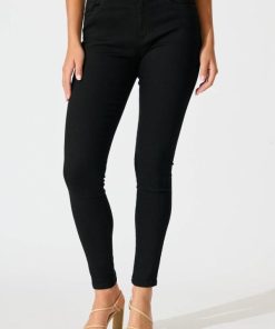 Newr.shop3d6a5489bc 2