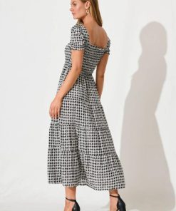 Newr.shop825cb54cc8 4