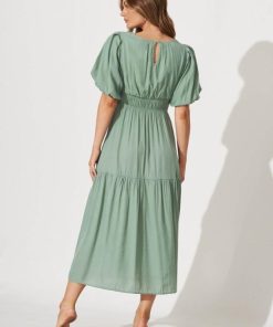 Newr.shop8f1380b439 4