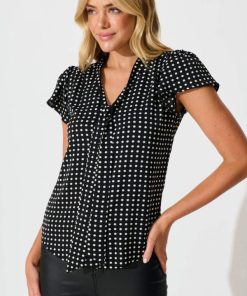 Newr.shop98d26b5a6f 1