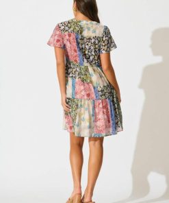 Newr.shopcc75a950f4 4