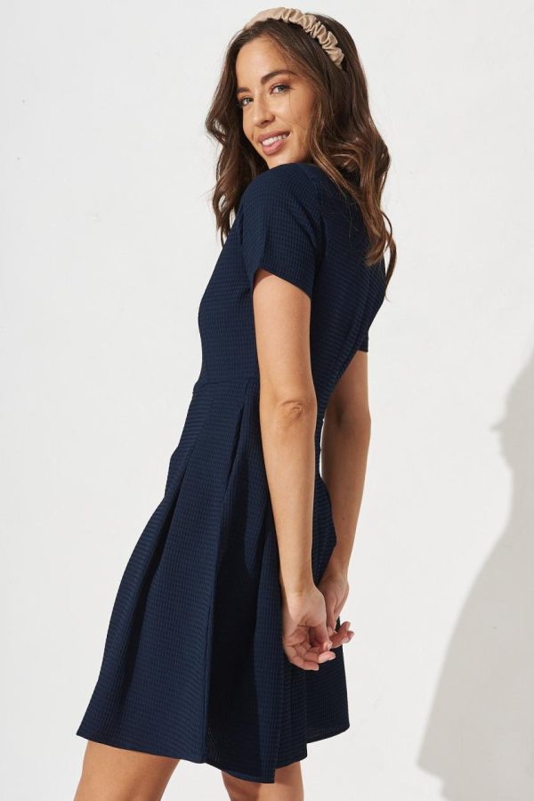 Newr.shopd58fb1a7e0 3