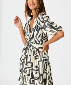 Newr.shopecbc5476d8 2