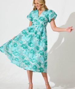 Newr.shopf63c22c533 1