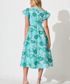 Newr.shopf63c22c533 4